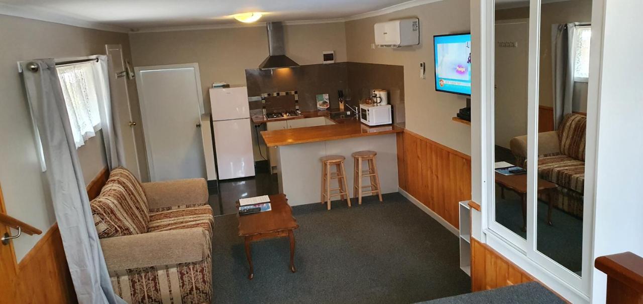 לינה וארוחת בוקר Moina Cradle Alpine Retreat מראה חיצוני תמונה