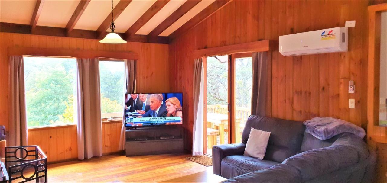 לינה וארוחת בוקר Moina Cradle Alpine Retreat מראה חיצוני תמונה